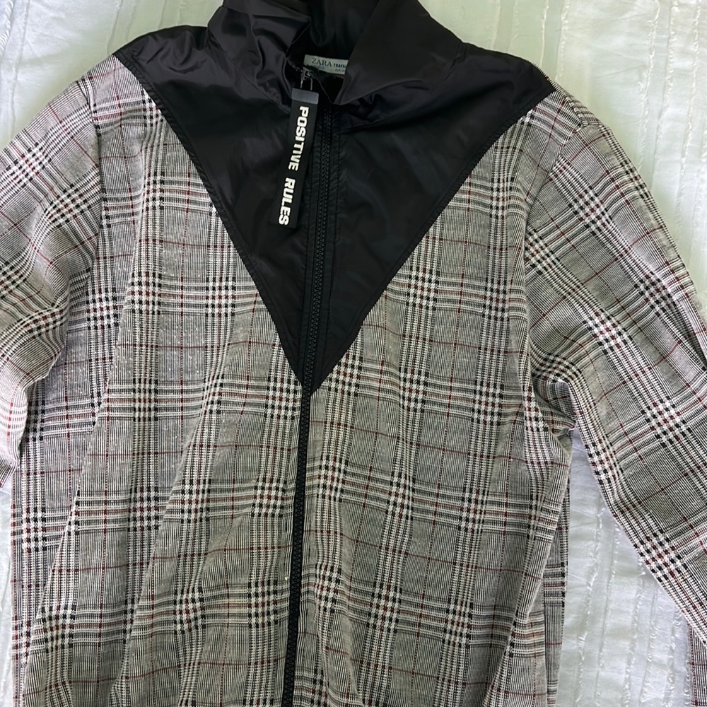 Plaid Zara zip up jacket